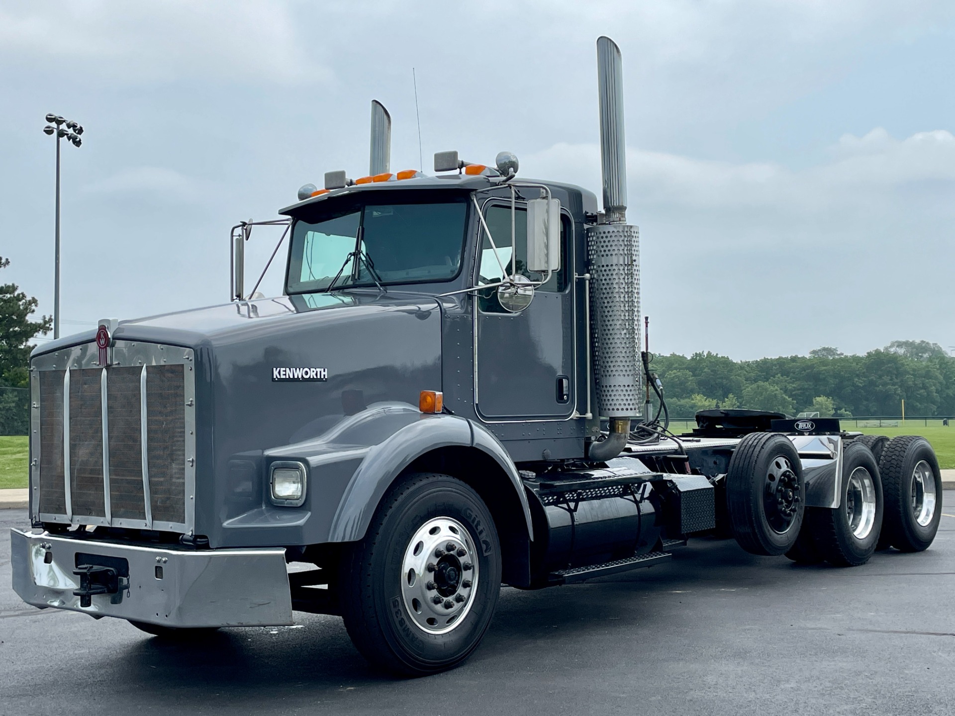 Used 2004 Kenworth T800 Day Cab Tri-Axle-CAT C15 475 HP-10 Speed Manual for sale Sold at Chicago Motor Cars in West Chicago IL 60185 1