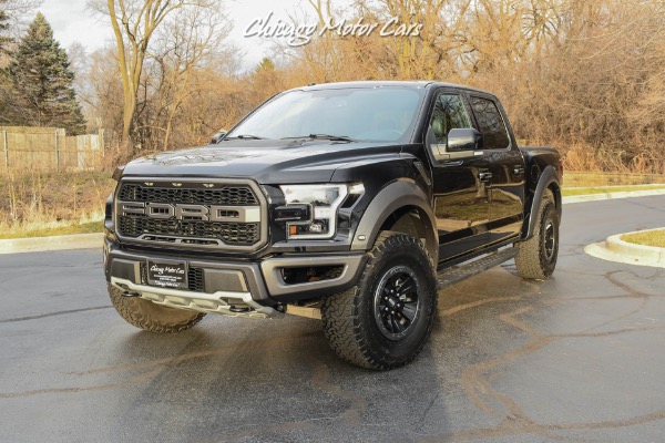 Used 2017 Ford F-150 Raptor Equipment Group 802A! Twin-Panel Moonroof! for sale Sold at Chicago Motor Cars in West Chicago IL 60185 2
