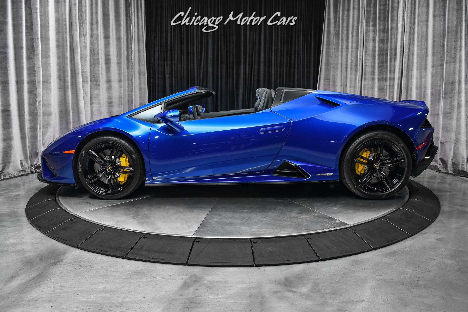 Used-2021-Lamborghini-Huracan-EVO-Spyder-Stunning-Blu-Sideris-Paint-Q-Citura-Stitching