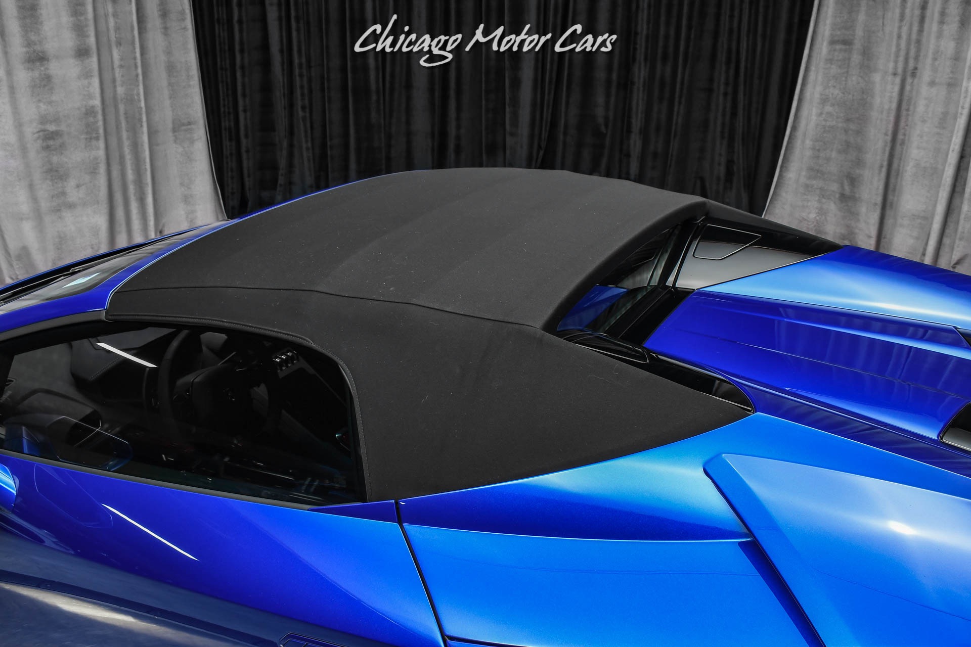 Used-2021-Lamborghini-Huracan-EVO-Spyder-Stunning-Blu-Sideris-Paint-Q-Citura-Stitching