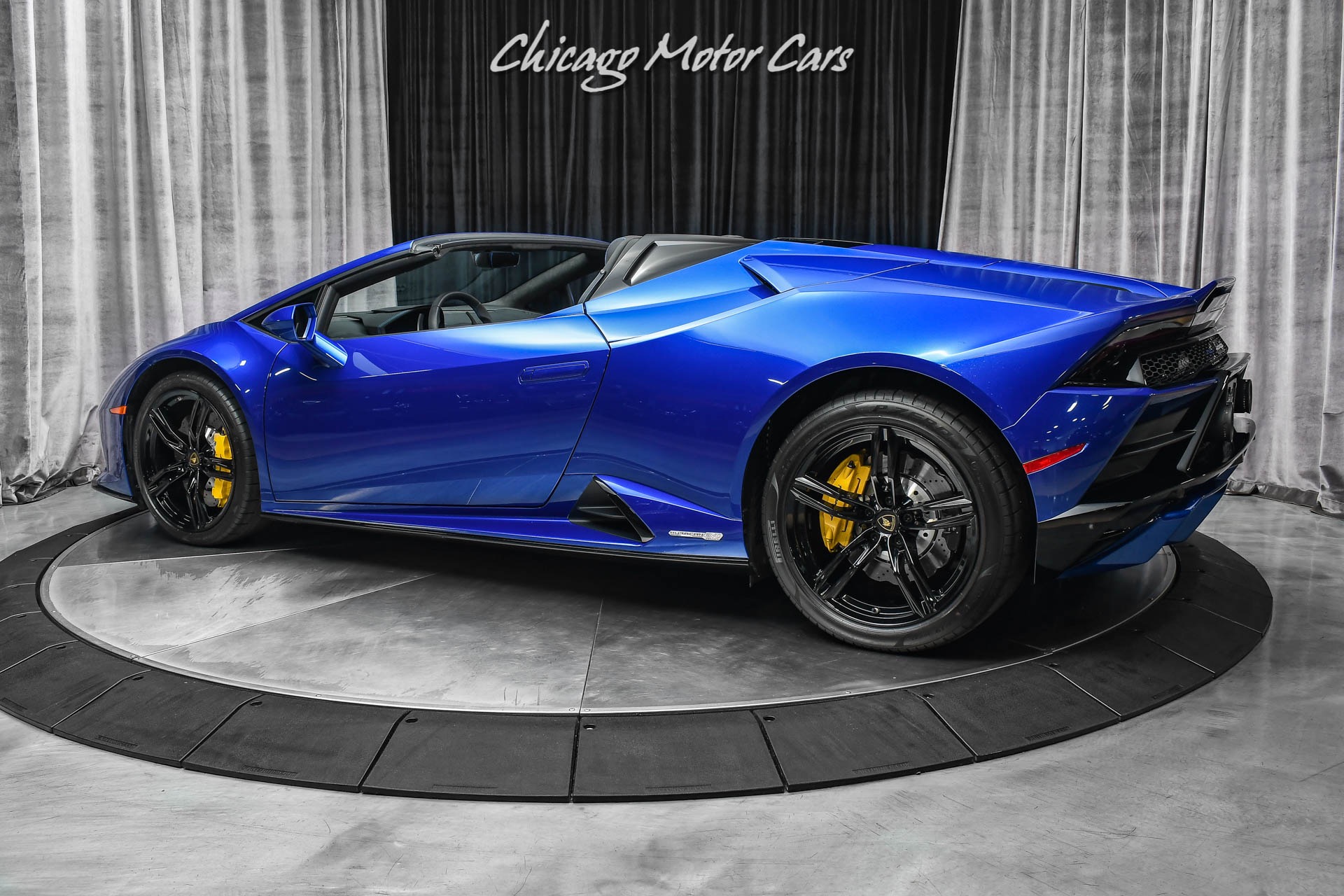 Used-2021-Lamborghini-Huracan-EVO-Spyder-Stunning-Blu-Sideris-Paint-Q-Citura-Stitching