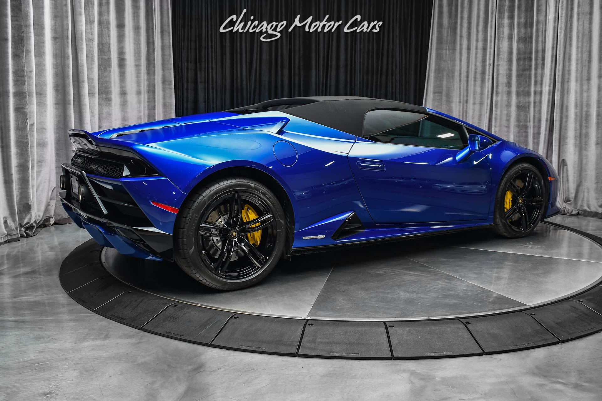 Used-2021-Lamborghini-Huracan-EVO-Spyder-Stunning-Blu-Sideris-Paint-Q-Citura-Stitching