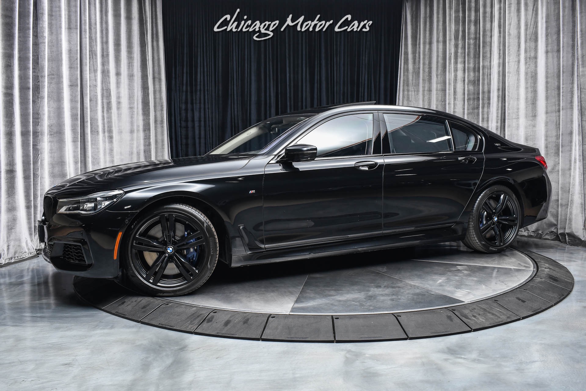 Used 2018 BMW 7 Series M760i xDrive Night Vision! $174k+MSRP! Executive Seating! for sale Sold at Chicago Motor Cars in West Chicago IL 60185 1