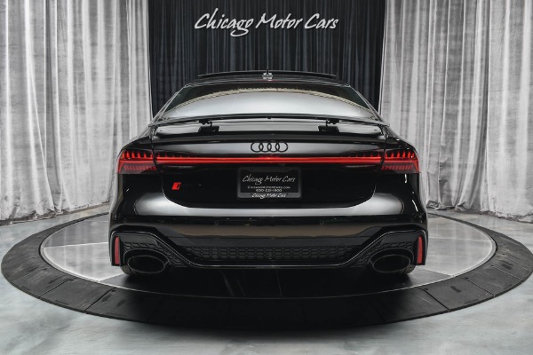 Used 2021 Audi RS7 4.0T quattro ONLY 643 MILES! EXEC PACK-BLACK OPTICS for sale Sold at Chicago Motor Cars in West Chicago IL 60185 4