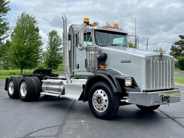 Used 2013 Kenworth T800 Day Cab - Cummins ISX15 - 500hp - 18 Speed - HaulMaxx Susp for sale Sold at Chicago Motor Cars in West Chicago IL 60185 3
