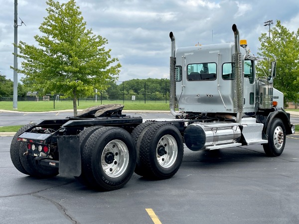 Used 2013 Kenworth T800 Day Cab - Cummins ISX15 - 500hp - 18 Speed - HaulMaxx Susp for sale Sold at Chicago Motor Cars in West Chicago IL 60185 5