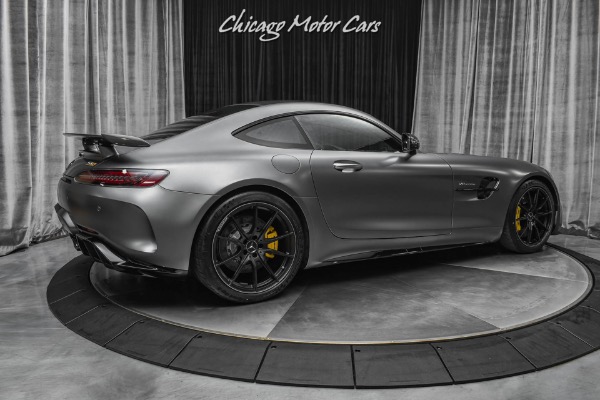 Used 2020 Mercedes-Benz AMG GT R Coupe Carbon Exterior Pkg 2! Matte Carbon Trim! Burmester GTR 300 Miles! for sale Sold at Chicago Motor Cars in West Chicago IL 60185 5