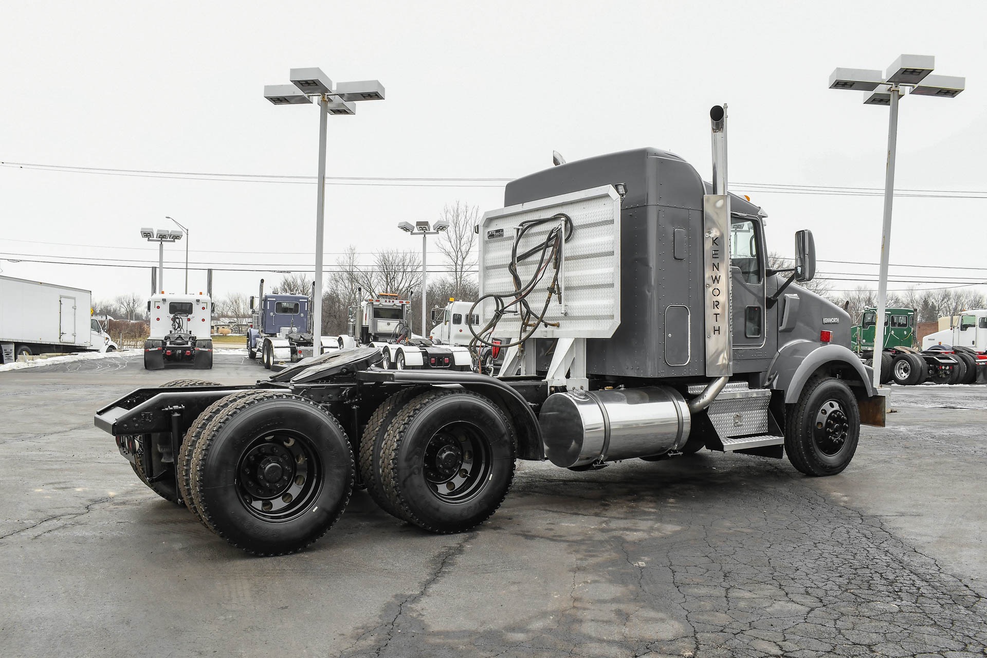 Used-2007-Kenworth-T800-Sleeper---Cat-C13-ACERT---10-Speed-Manual