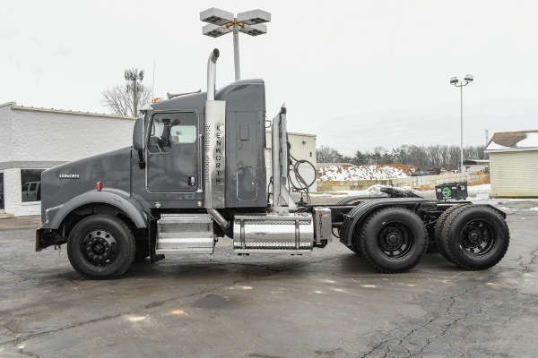 Used-2007-Kenworth-T800-Sleeper---Cat-C13-ACERT---10-Speed-Manual