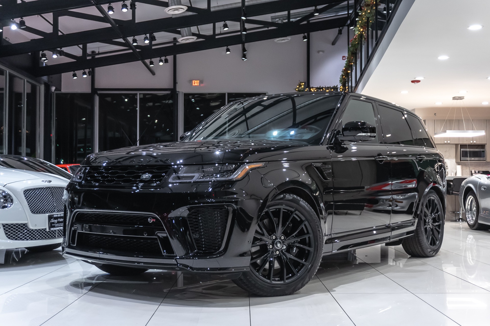 Used-2020-Land-Rover-Range-Rover-Sport-SVR-DRIVE-PRO-PACK-HEADS-UP-DISPLAY-4-ZONE-CLIMATE-LOADED