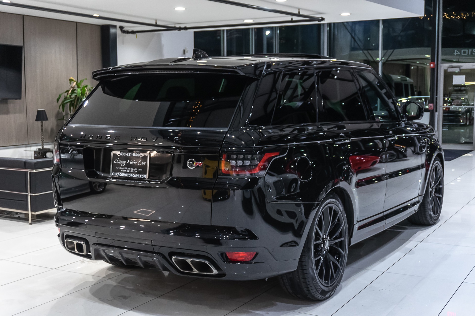 Used-2020-Land-Rover-Range-Rover-Sport-SVR-DRIVE-PRO-PACK-HEADS-UP-DISPLAY-4-ZONE-CLIMATE-LOADED