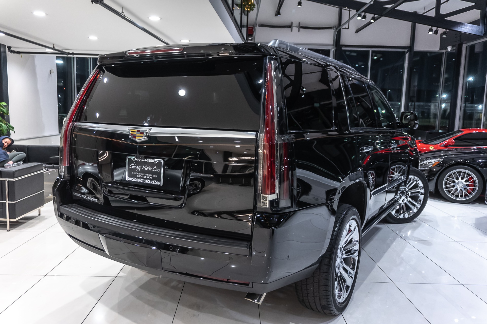 Used-2017-Cadillac-Escalade-Premium-Luxury-4WD-HEADS-UP-DISPLAY-LANE-KEEP-ASSISTREAR-DVD