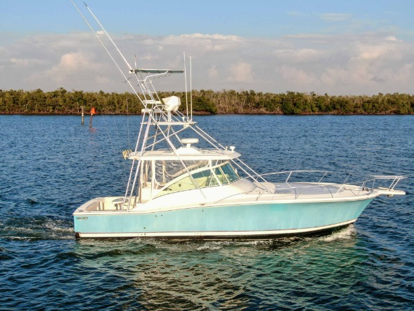 Used-2005-Luhrs-38-Sport-Fish-Cuddy-Cabin