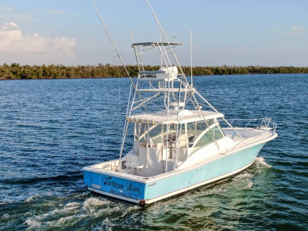 Used-2005-Luhrs-38-Sport-Fish-Cuddy-Cabin