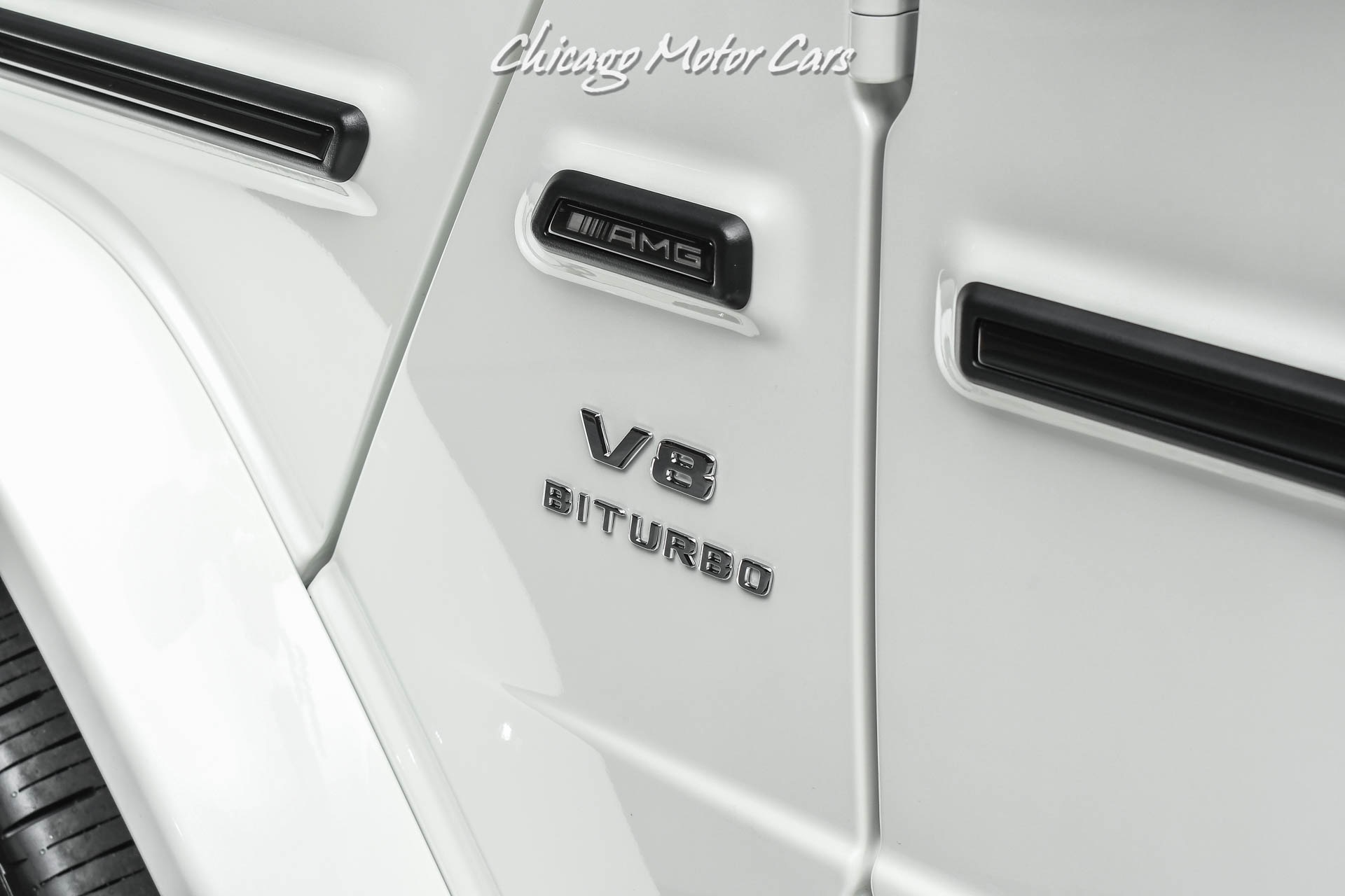 Used-2021-Mercedes-Benz-G63-AMG-4-Matic-SUV-designo-Diamond-White-Metallic-G-Manufaktur-Interior