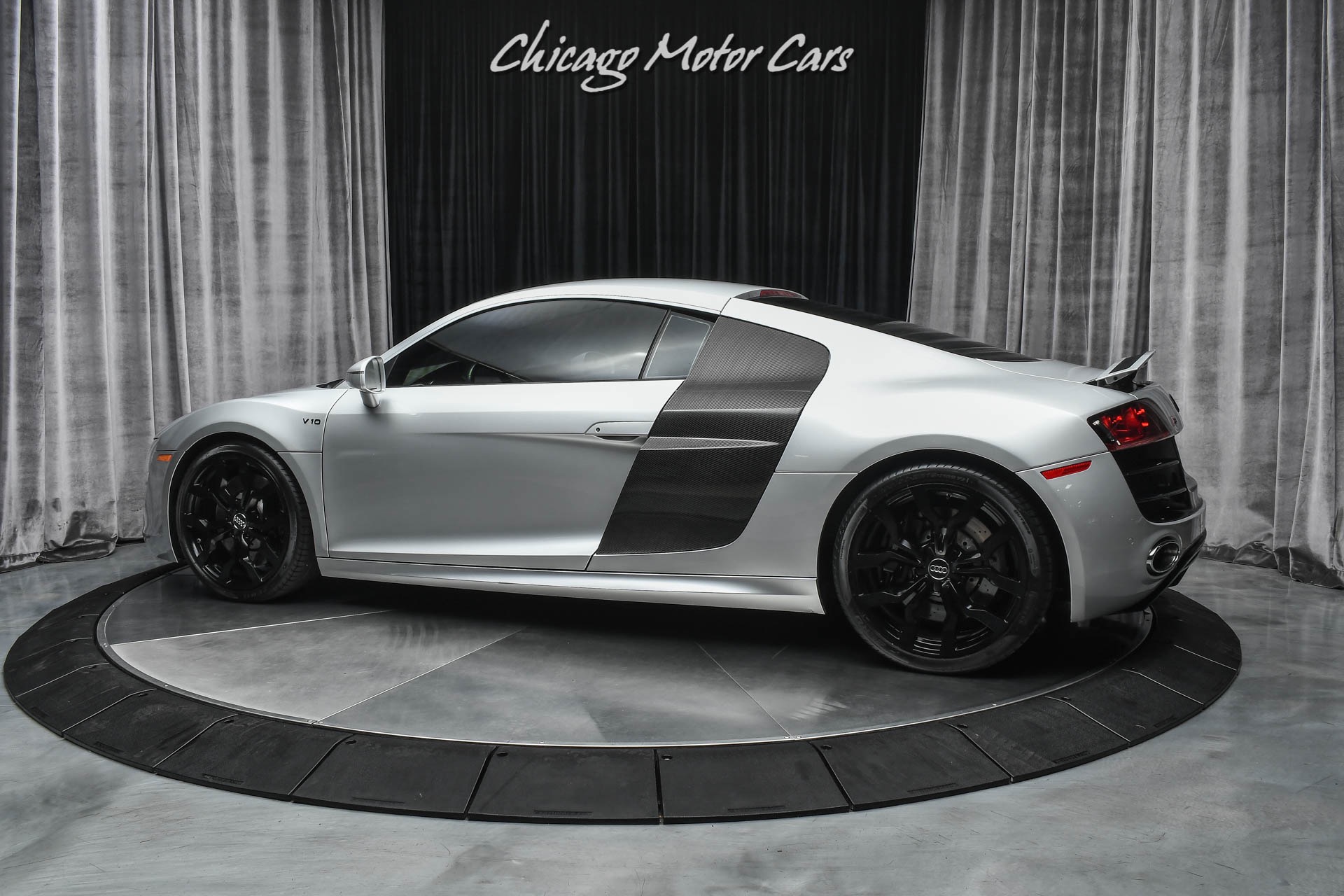 Audi r8 carbon