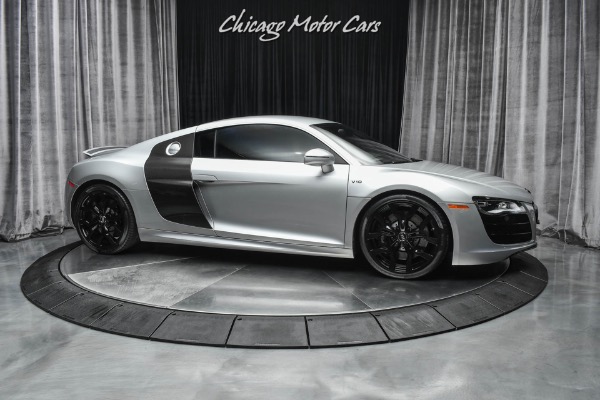 Used 2010 Audi R8 5.2 V10 quattro $168k+MSRP! Carbon Fiber! R-Tronic! for sale Sold at Chicago Motor Cars in West Chicago IL 60185 6