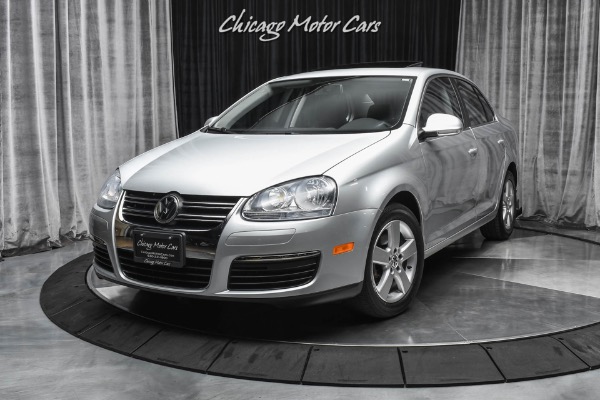 Used 2009 Volkswagen Jetta SE for sale Sold at Chicago Motor Cars in West Chicago IL 60185 2
