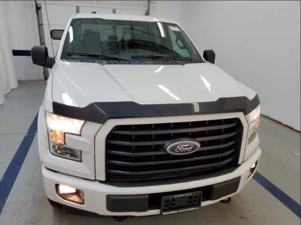 Used 2017 Ford F-150 XLT 4x4 SuperCrew Pickup 3.5L Ecoboost 5.5 ft. SB Loaded White F150 Sport for sale Sold at Chicago Motor Cars in West Chicago IL 60185 2