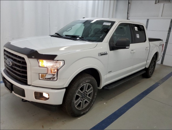 Used 2017 Ford F-150 XLT 4x4 SuperCrew Pickup 3.5L Ecoboost 5.5 ft. SB Loaded White F150 Sport for sale Sold at Chicago Motor Cars in West Chicago IL 60185 1