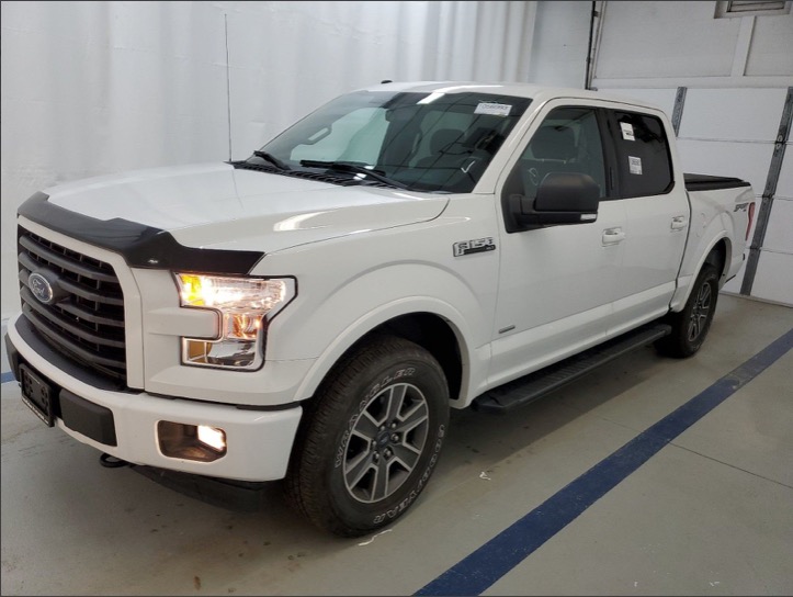 Used 2017 Ford F-150 XLT 4x4 SuperCrew Pickup 3.5L Ecoboost 5.5 ft. SB Loaded White F150 Sport for sale Sold at Chicago Motor Cars in West Chicago IL 60185 1