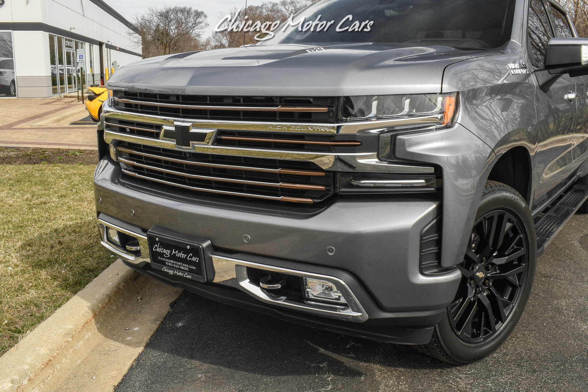 Used-2020-Chevrolet-Silverado-1500-High-Country-Technology-Package-Low-Miles-Loaded