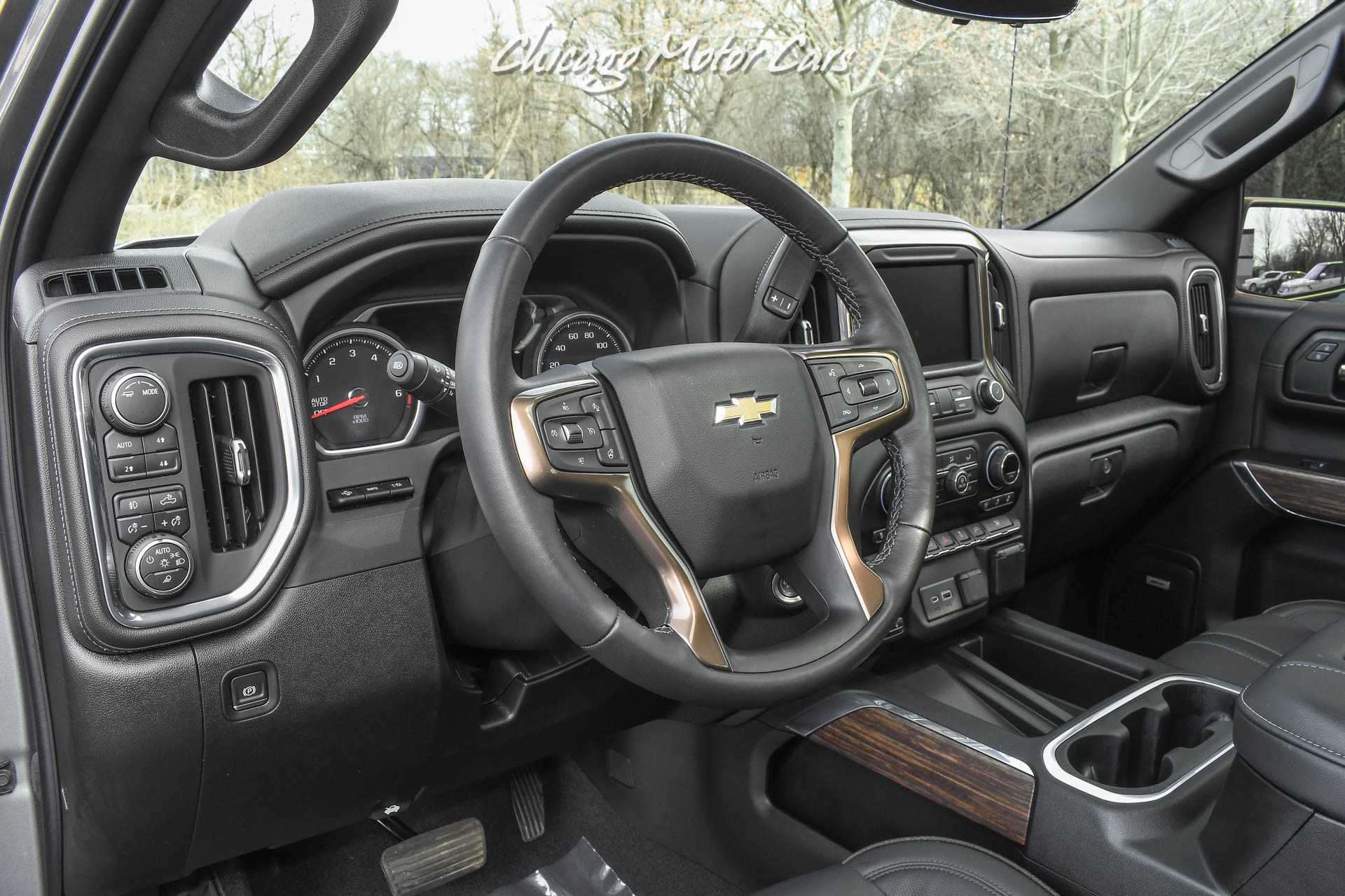 Used-2020-Chevrolet-Silverado-1500-High-Country-Technology-Package-Low-Miles-Loaded