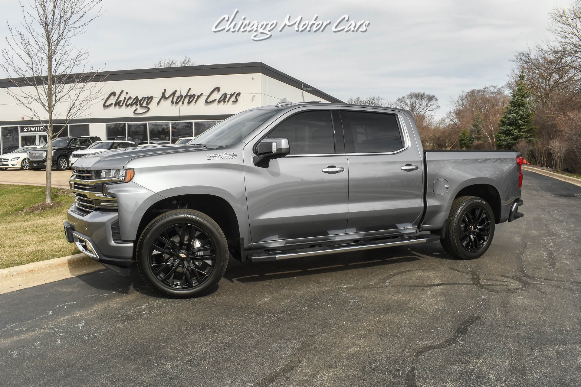 Used-2020-Chevrolet-Silverado-1500-High-Country-Technology-Package-Low-Miles-Loaded