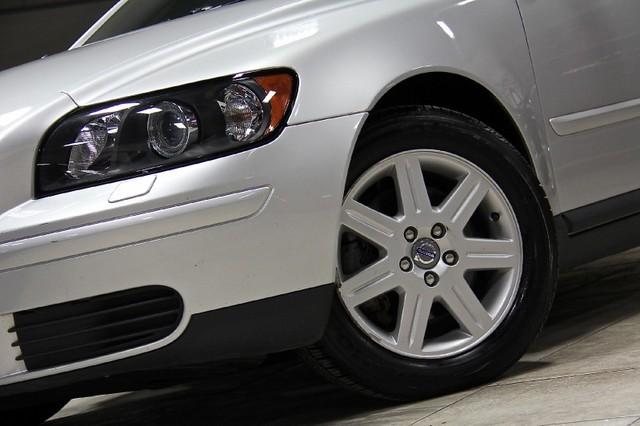 New-2007-Volvo-S40-24L