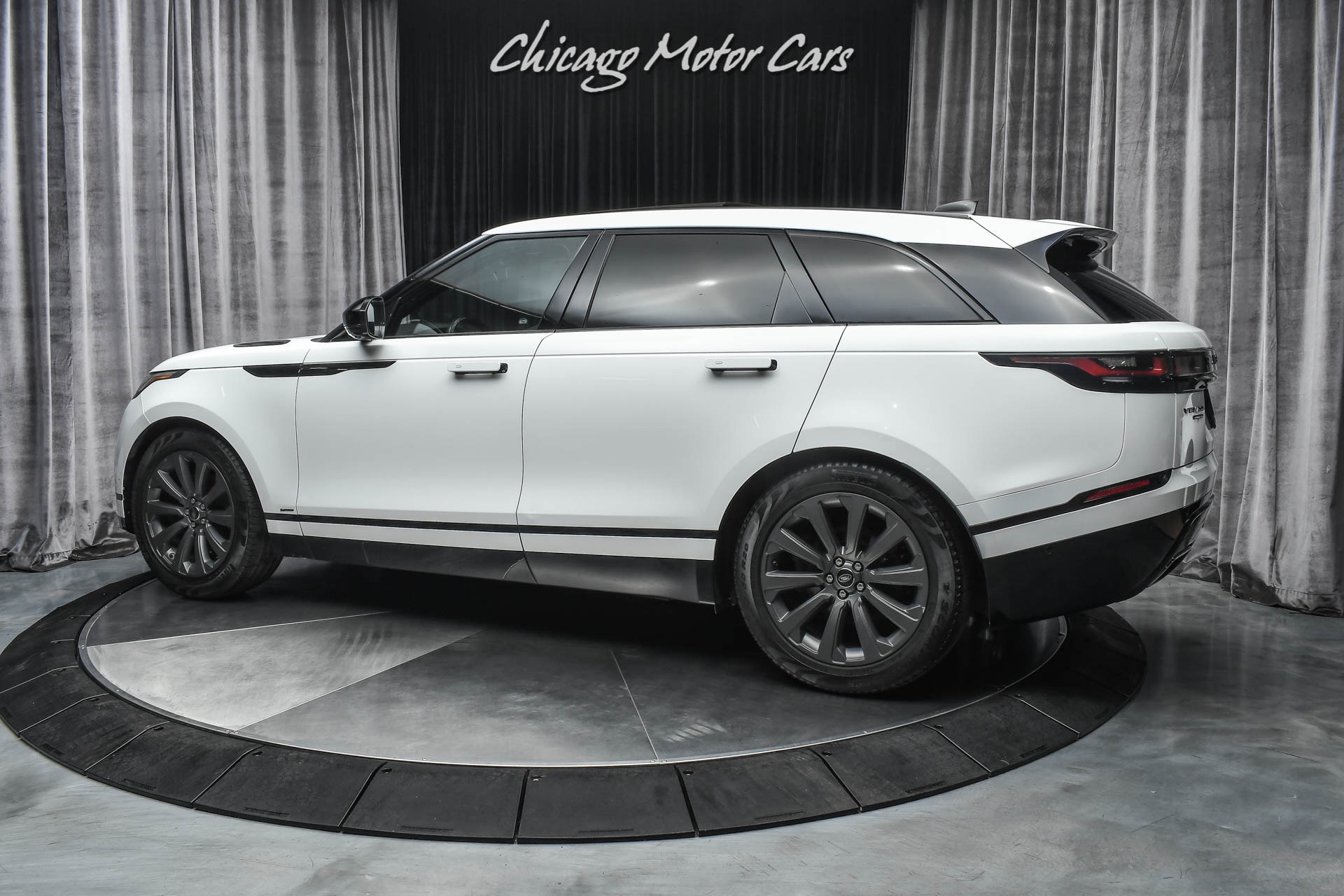 Used-2018-Land-Rover-Range-Rover-Velar-P380-R-Dynamic-SE