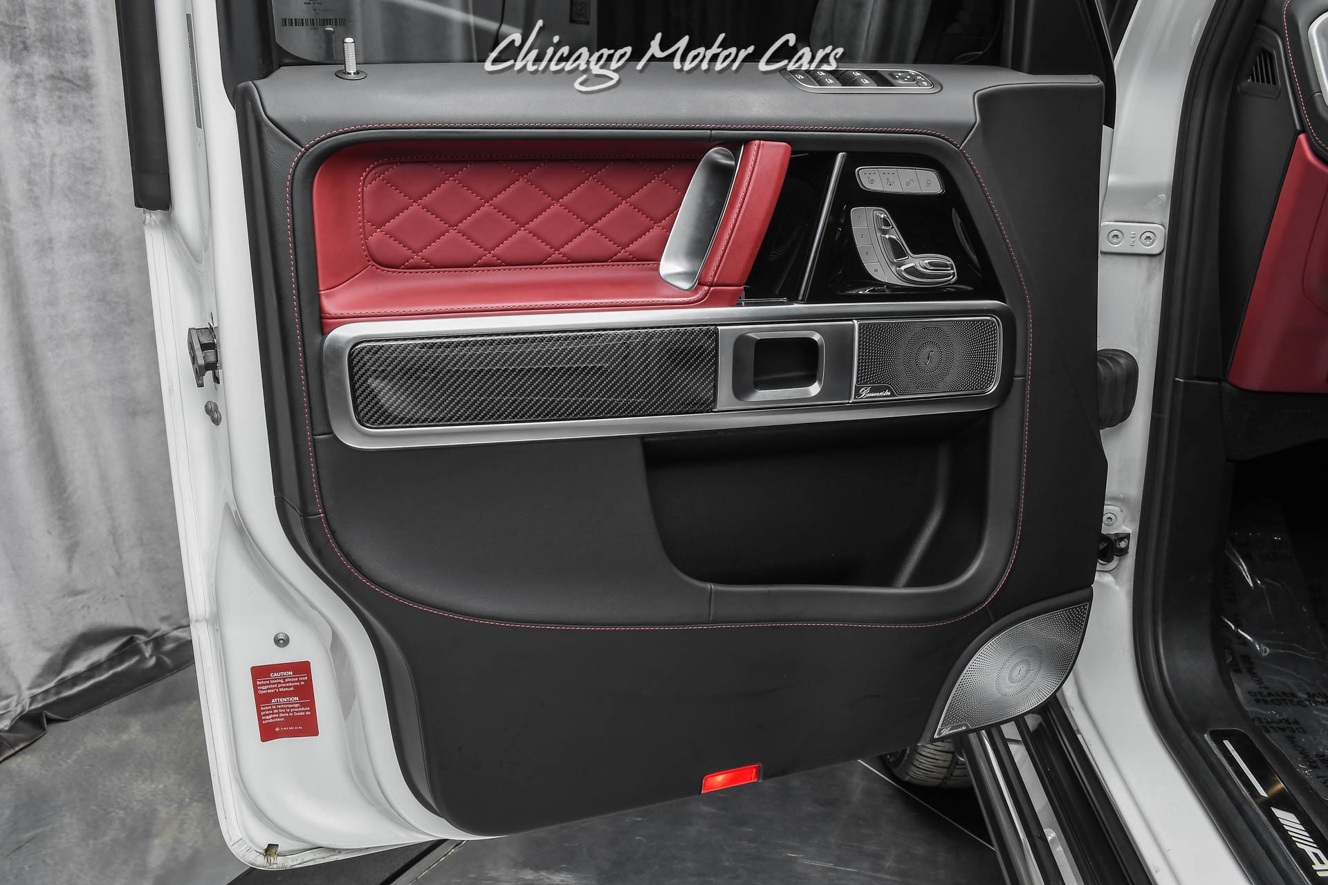 Used-2020-Mercedes-Benz-G63-AMG-G63-G-Manufaktur-Interior-Package-HOT-White-on-Red-Carbon-Fiber