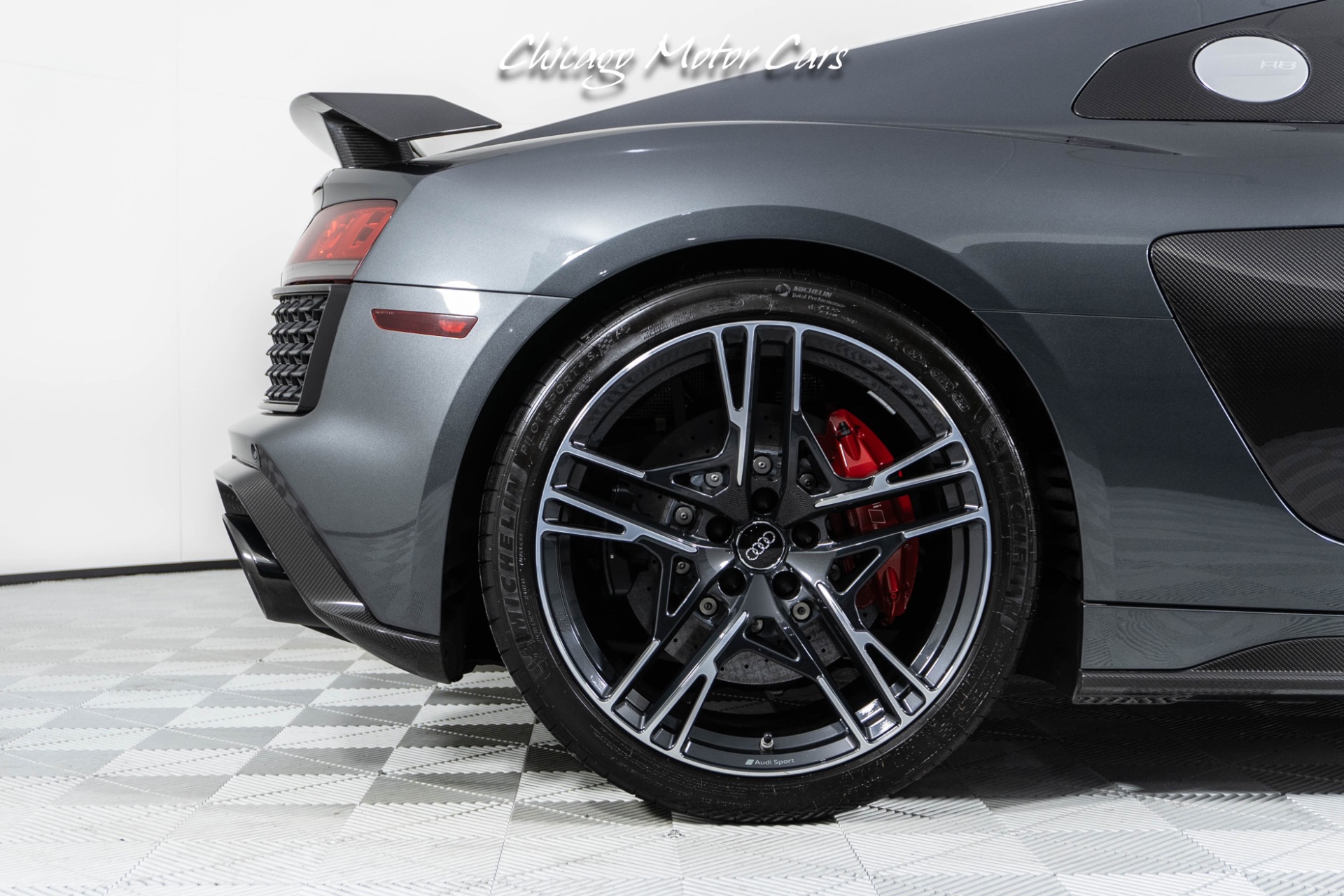 Used-2020-Audi-R8-52-Quattro-V10-Performance-Coupe-Diamond-Stitch-Sport-Pkg-B-O-Sound