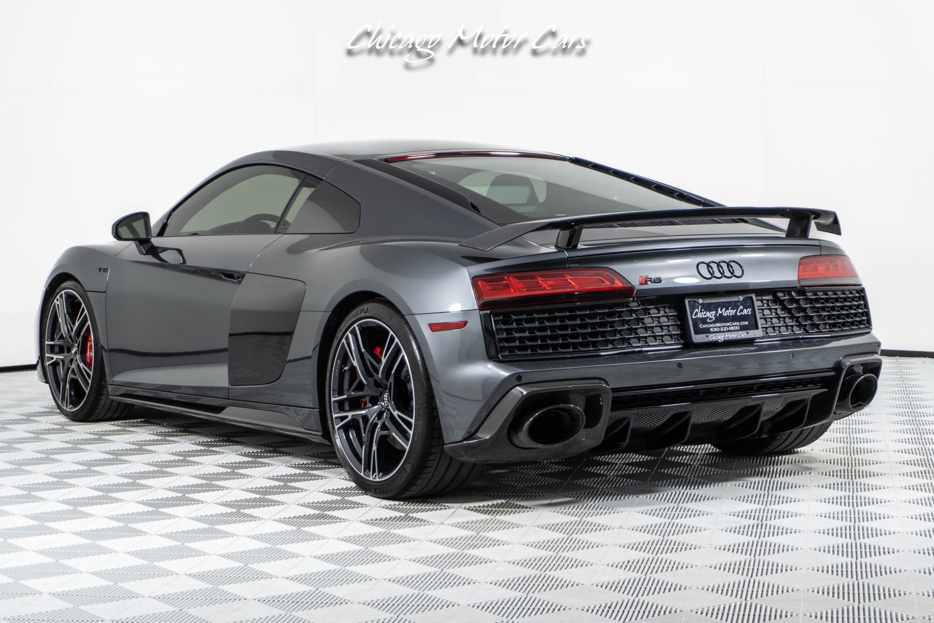 Used-2020-Audi-R8-52-Quattro-V10-Performance-Coupe-Diamond-Stitch-Sport-Pkg-B-O-Sound