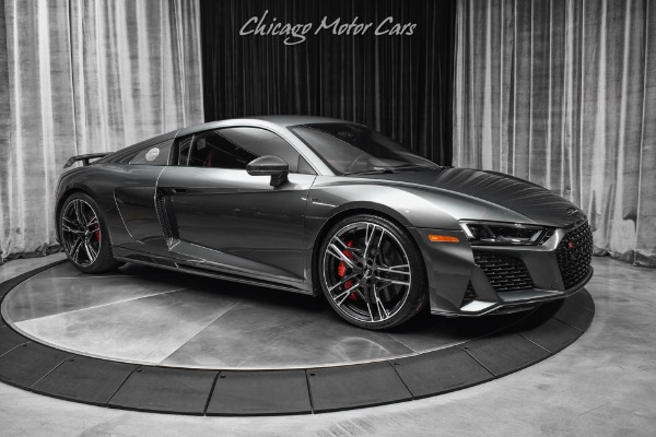Used 2020 Audi R8 5.2 Quattro V10 Performance Coupe Diamond Stitch! Sport Pkg! B&O Sound! for sale Sold at Chicago Motor Cars in West Chicago IL 60185 6
