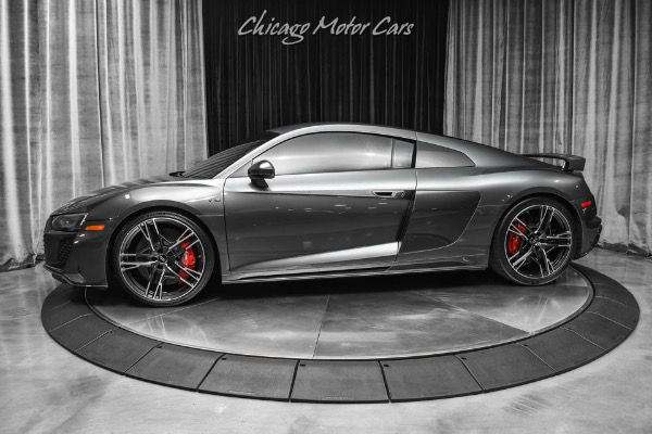 Used 2020 Audi R8 5.2 Quattro V10 Performance Coupe Diamond Stitch! Sport Pkg! B&O Sound! for sale Sold at Chicago Motor Cars in West Chicago IL 60185 1