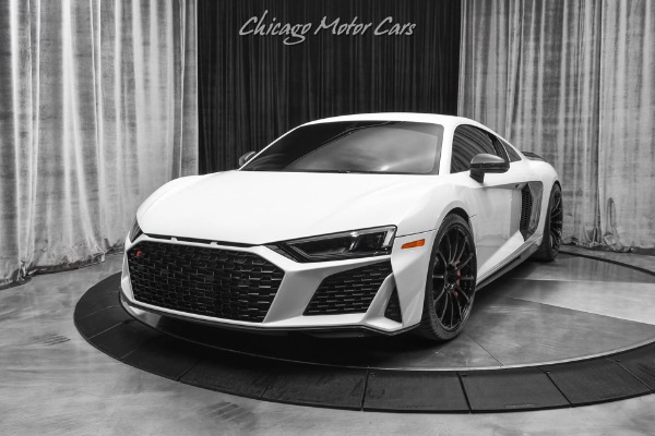 Used-2020-Audi-R8-52-quattro-V10-performance-Only-3K-Miles-Carbon-Fiber-Upgrades-LOADED