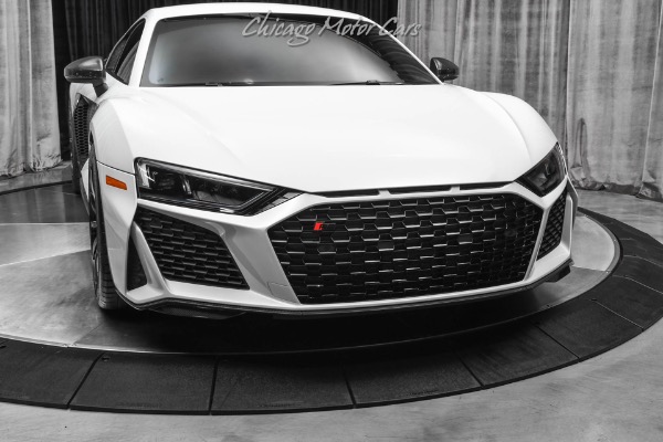 Used-2020-Audi-R8-52-quattro-V10-performance-Only-3K-Miles-Carbon-Fiber-Upgrades-LOADED