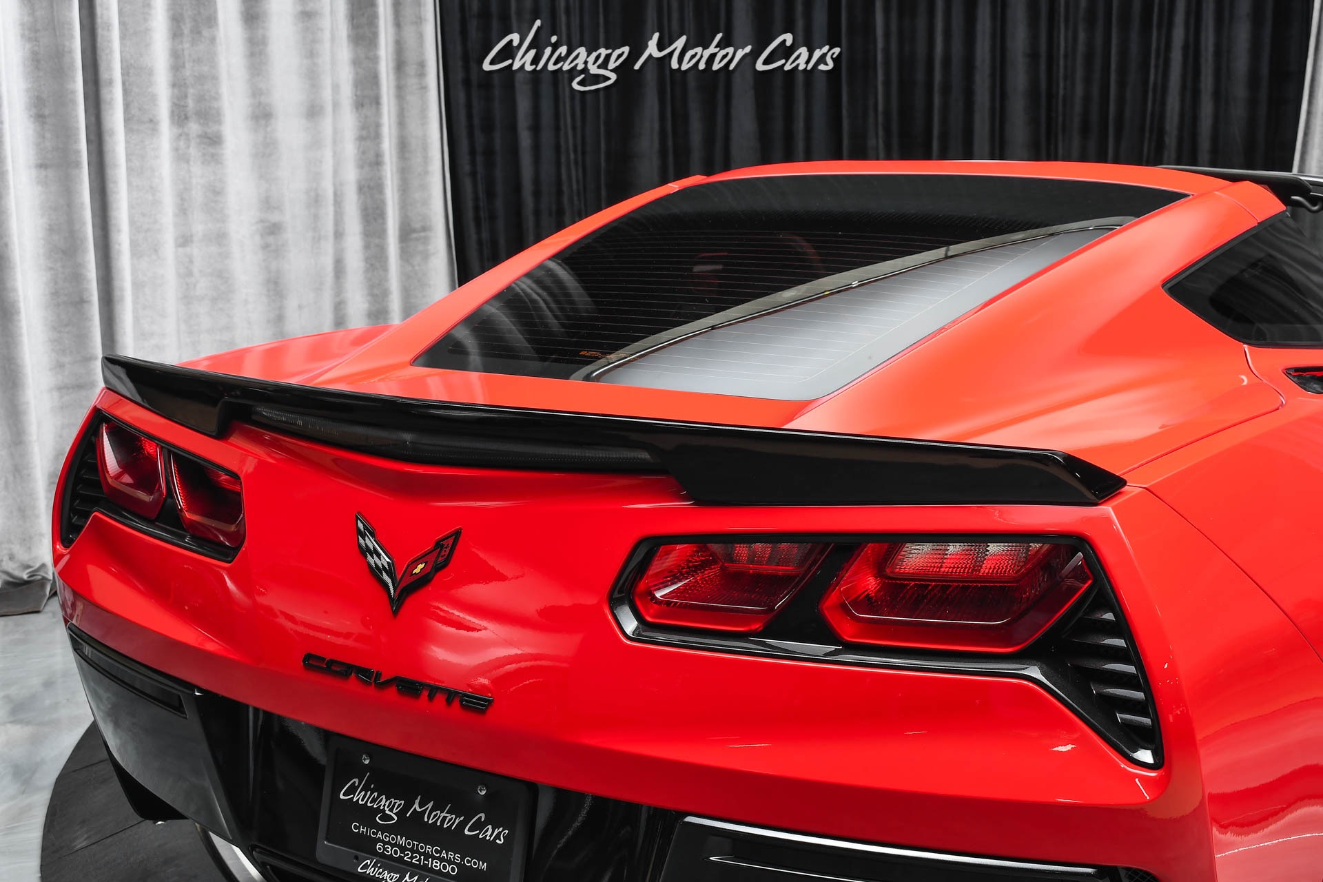 Used-2019-Chevrolet-Corvette-Stingray-Z51-Wheels-8-Speed-Automatic