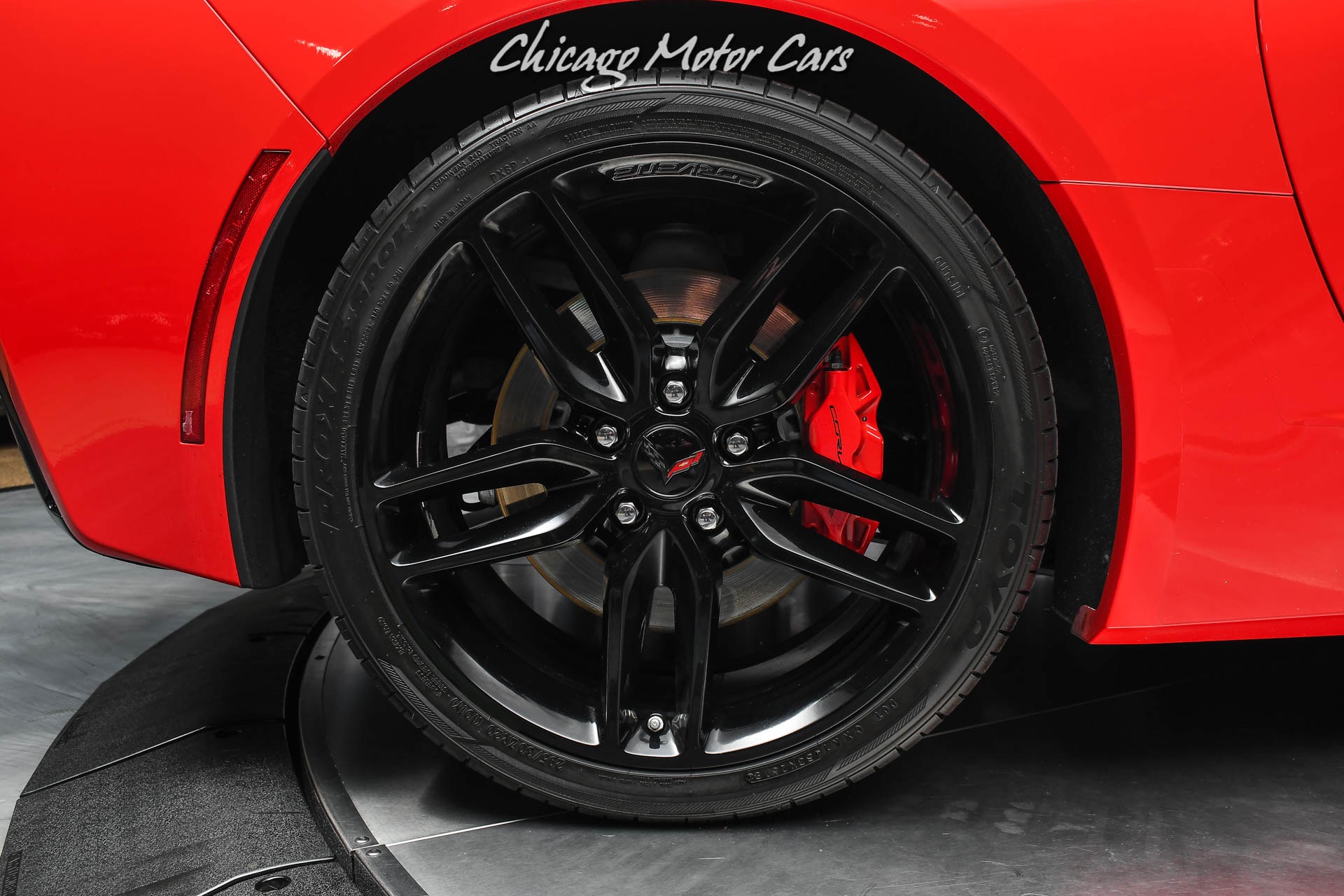 Used-2019-Chevrolet-Corvette-Stingray-Z51-Wheels-8-Speed-Automatic