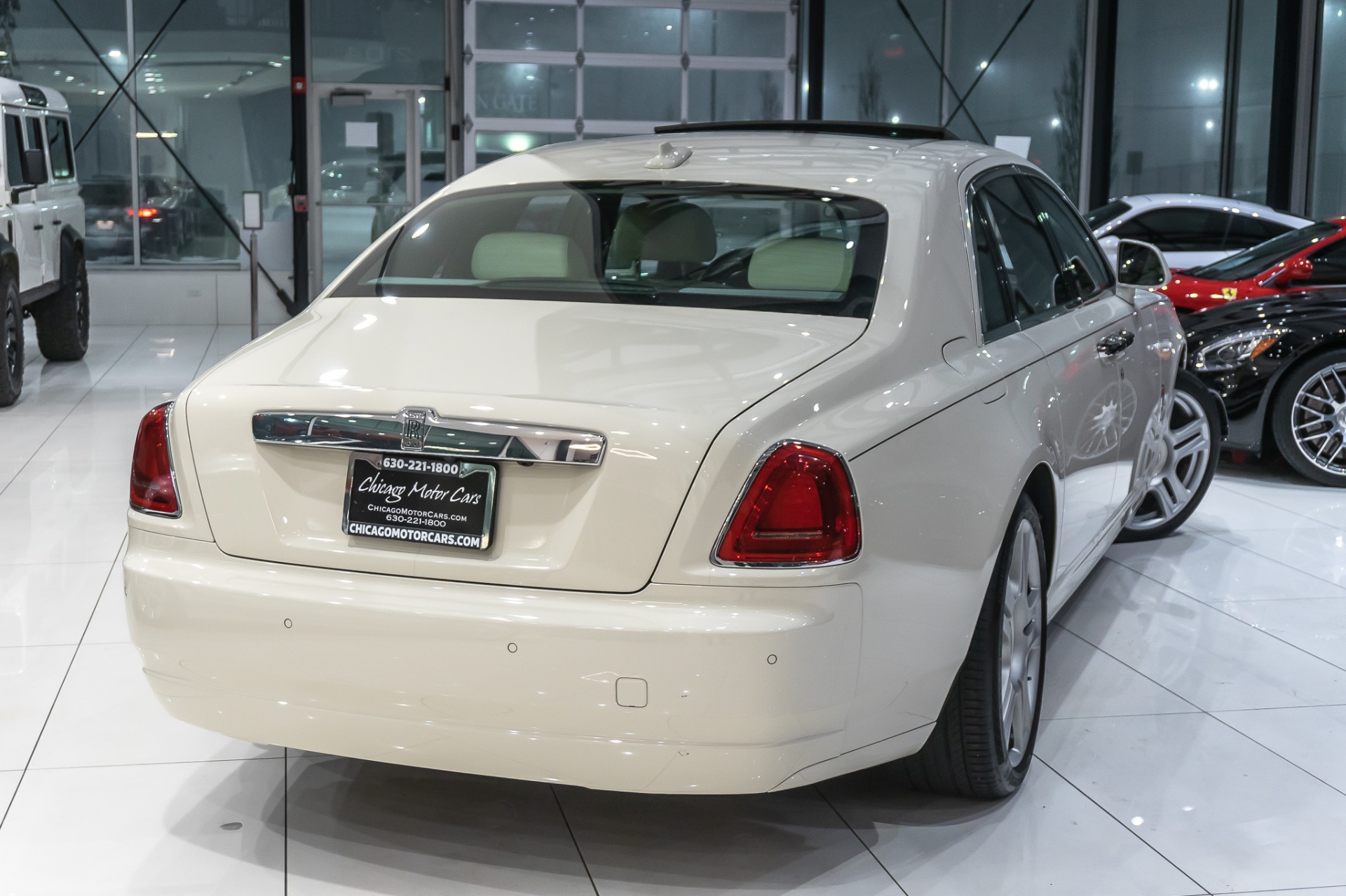 Used-2015-Rolls-Royce-Ghost-DRIVERS-ASST-PKG-PICNIC-TABLES-FULL-PAINT-PROTECTION-FILM-344k-MSRP