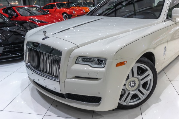 Used 2015 Rolls-Royce Ghost DRIVERS ASST PKG! PICNIC TABLES! FULL PAINT PROTECTION FILM $344k+ MSRP for sale Sold at Chicago Motor Cars in West Chicago IL 60185 5