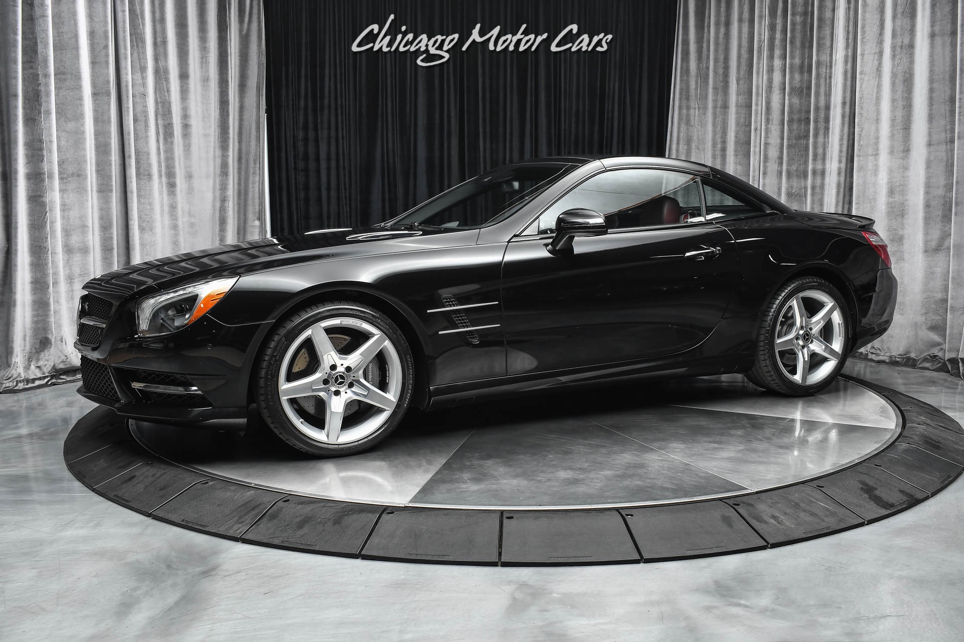 Used-2014-Mercedes-Benz-SL-Class-SL-550