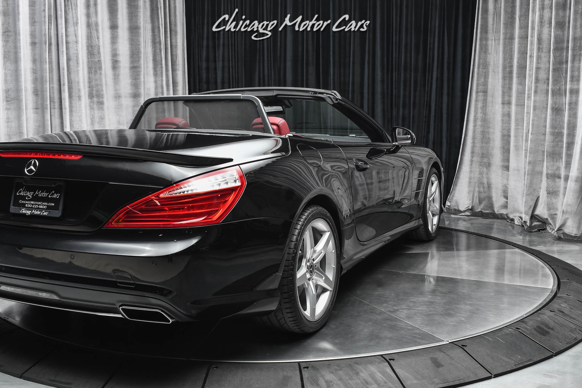 Used-2014-Mercedes-Benz-SL-Class-SL-550