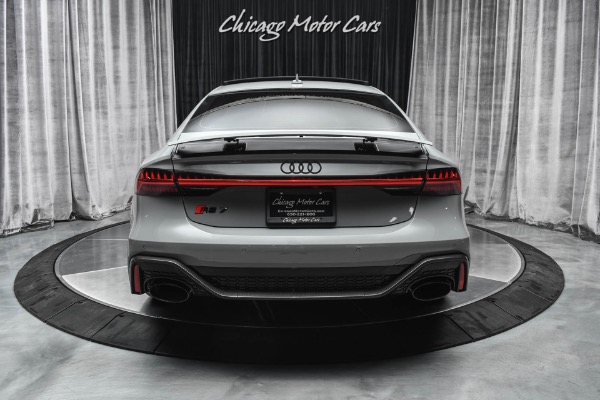 Used 2021 Audi RS7 4.0T Quattro LOADED w/OPTIONS! CARBON OPTIC PKG! EXECUTIVE PKG! B&O AUDIO! for sale Sold at Chicago Motor Cars in West Chicago IL 60185 4