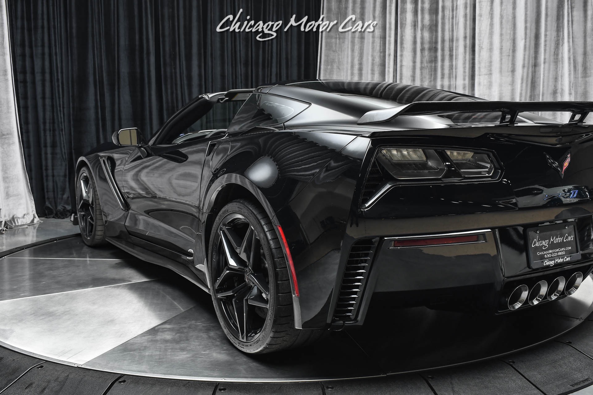 Used-2019-Chevrolet-Corvette-ZR1-ONLY-1500-Miles-Triple-Black-Loaded