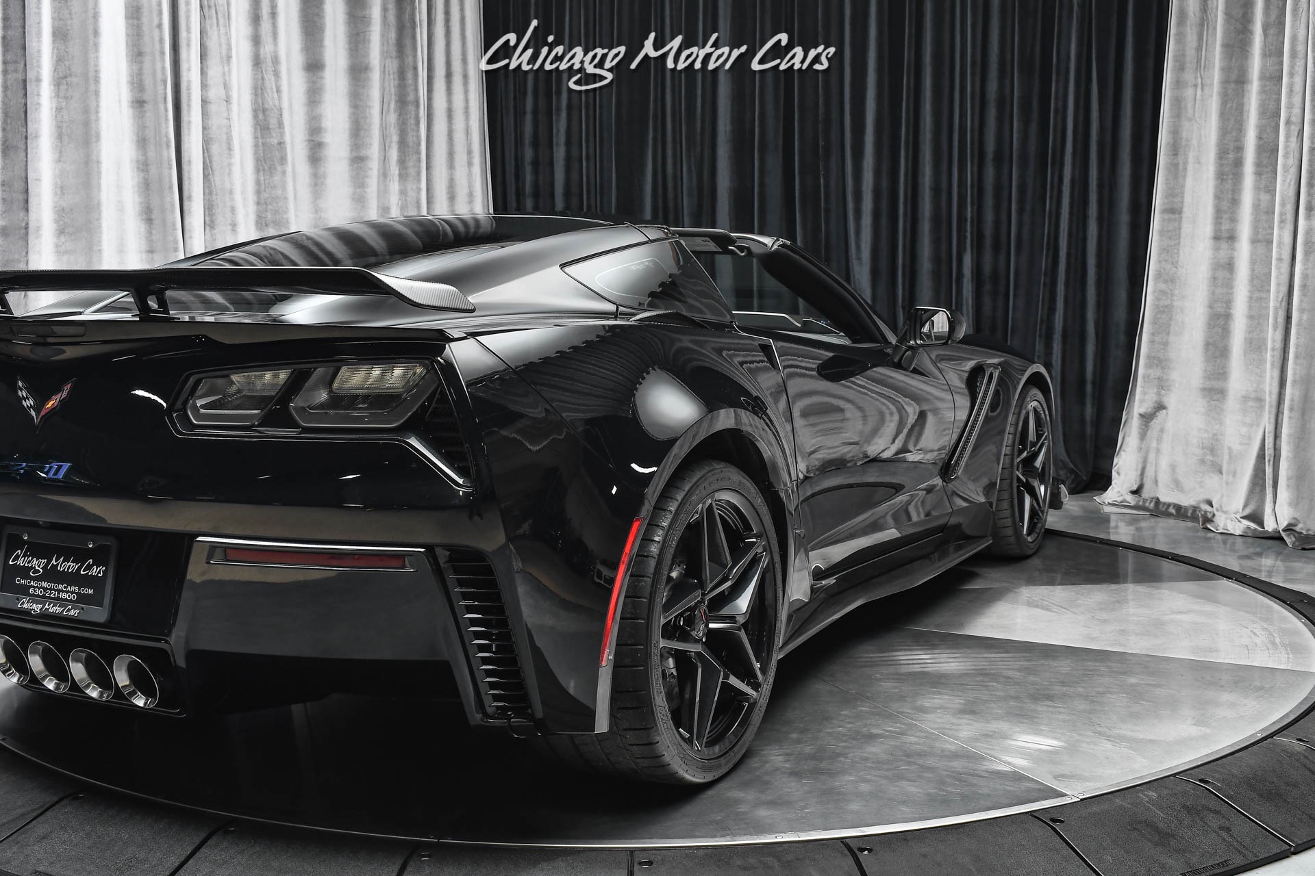 Used-2019-Chevrolet-Corvette-ZR1-ONLY-1500-Miles-Triple-Black-Loaded