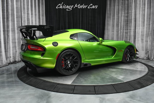 Used 2017 Dodge Viper ACR Extreme 1/31 Produced! Extremely Rare! Ceased Production! for sale Sold at Chicago Motor Cars in West Chicago IL 60185 5
