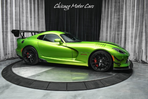 Used 2017 Dodge Viper ACR Extreme 1/31 Produced! Extremely Rare! Ceased Production! for sale Sold at Chicago Motor Cars in West Chicago IL 60185 6