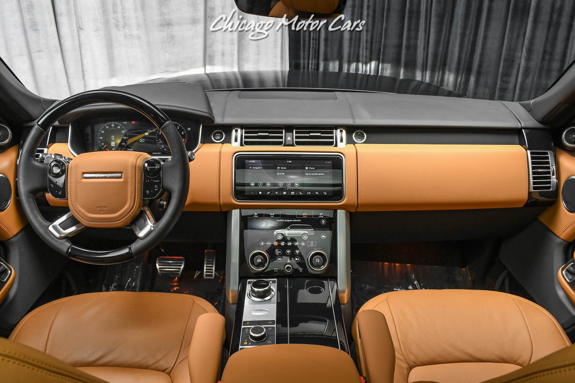 Used-2020-Land-Rover-Range-Rover-Autobiography-LWB-Rear-Entertainment-Executive-Rear-Seating