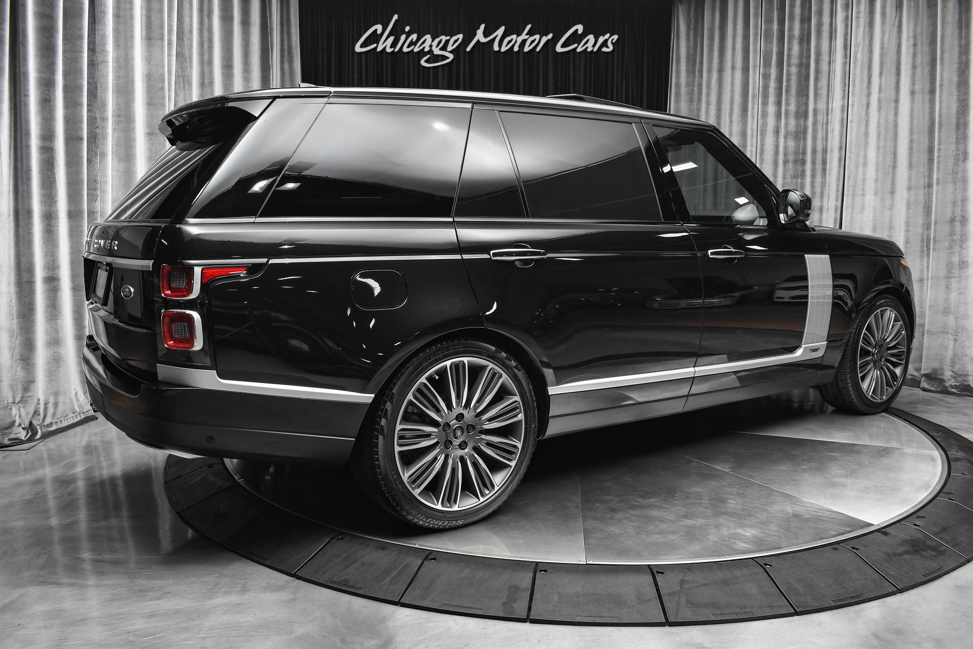 Used-2020-Land-Rover-Range-Rover-Autobiography-LWB-Rear-Entertainment-Executive-Rear-Seating